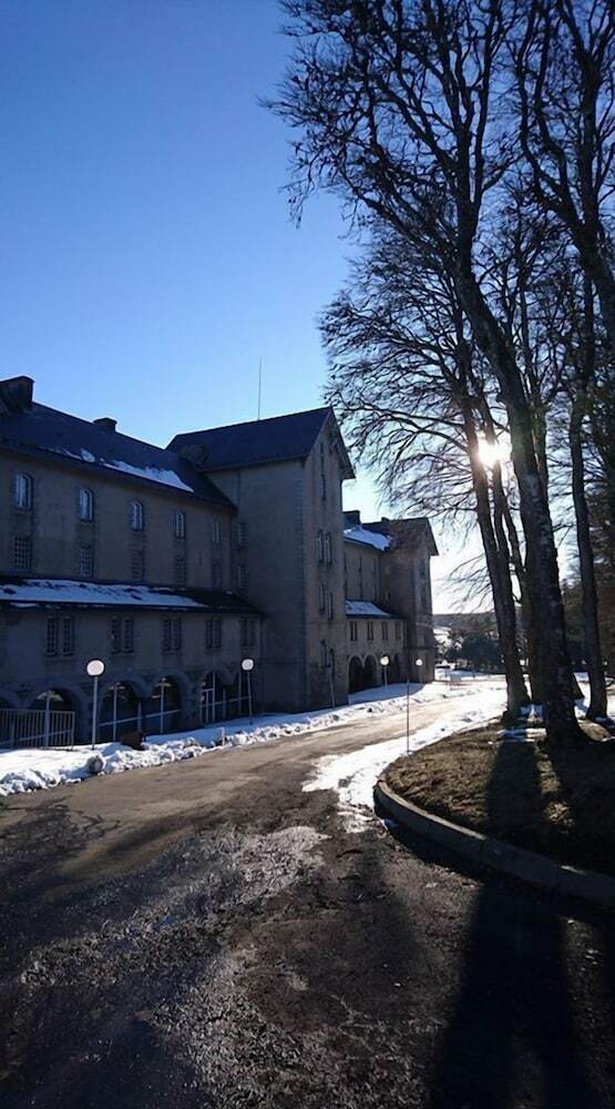 Hotel Les G�tes Du Royal Aubrac