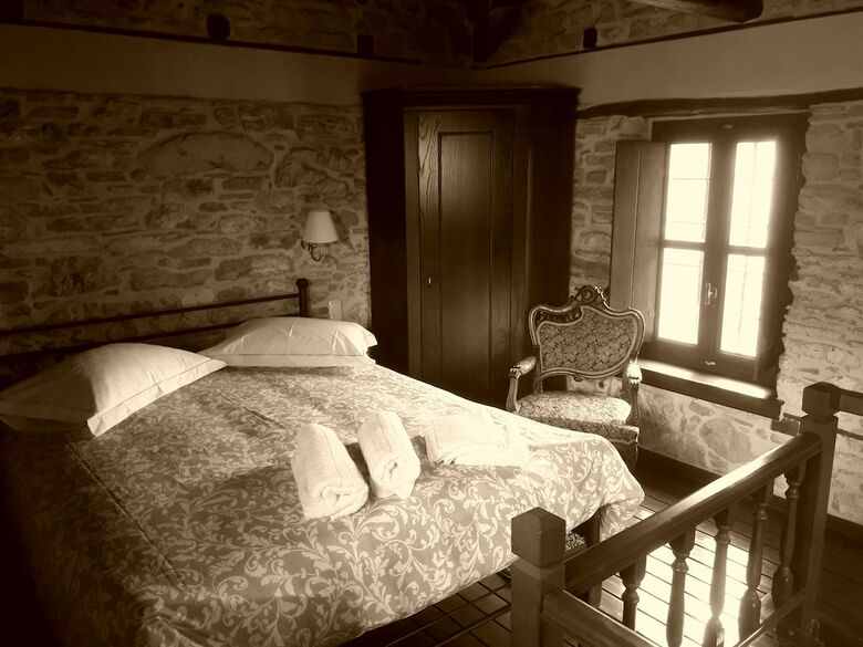 Hotel Paradosiako Saratsi