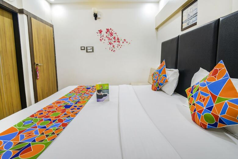 Fabhotel Galaxy Star