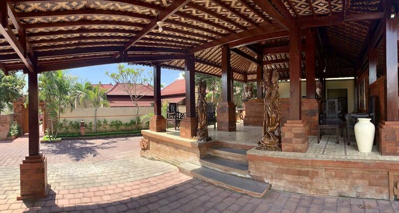 Kartika Dahayu Villa