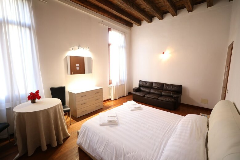 Hotel Dorso Duro Apartment