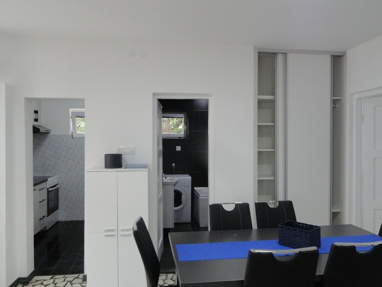 Villa Petrovac Holiday House With Pool