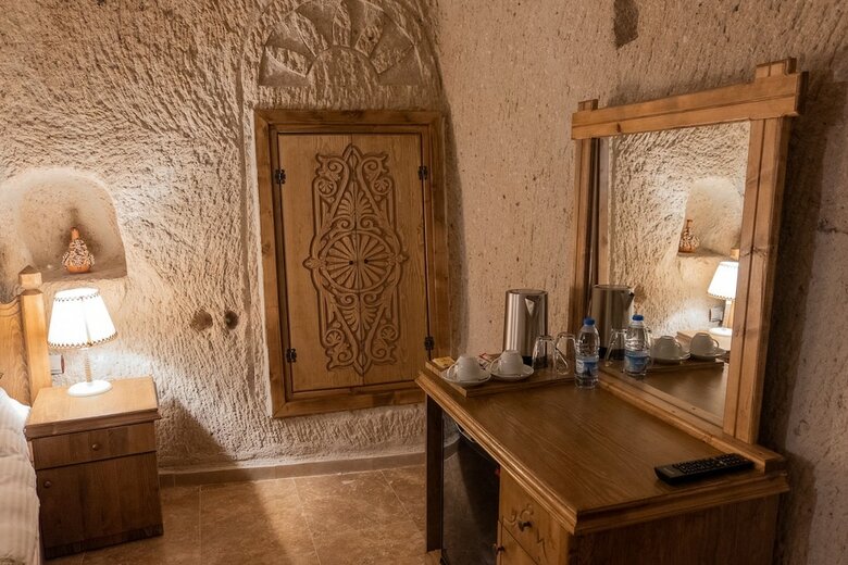 Hotel Grand Elite Cave Suites