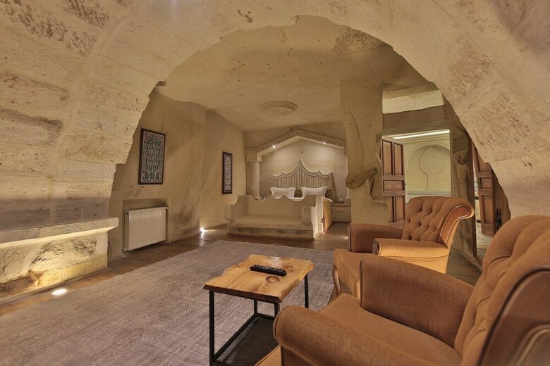 Hotel Taru Cave Suites