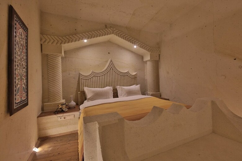 Hotel Taru Cave Suites