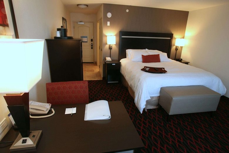 Hotel Hampton Inn & Suites By Hilton Red Deer