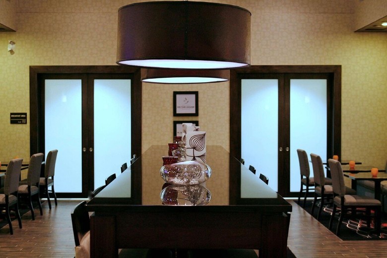 Hotel Hampton Inn & Suites By Hilton Red Deer