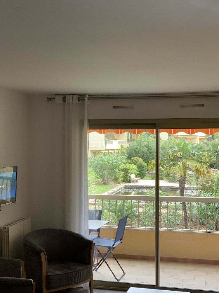 Vvf Villages "les Eucalyptus" Juan Les Pins