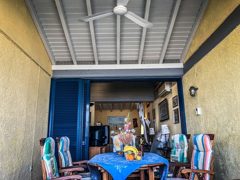 Kirani's Seaview Villa  Barbati Beach