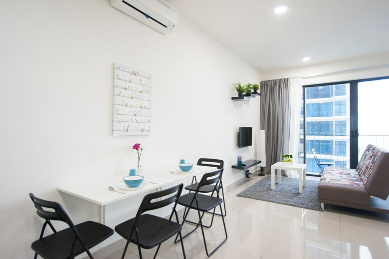 Apartamentos Miko's Home @ Setia Convention