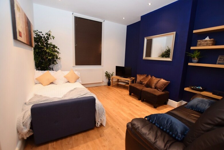 Derby Town House