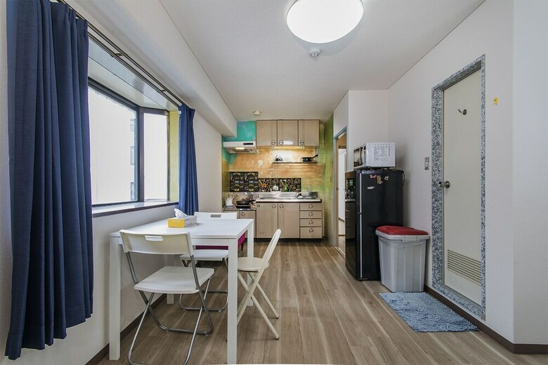 Shinsaibashi Su Casa Apartment