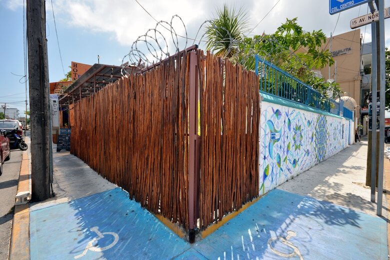 Bed & Breakfast Hostel 615