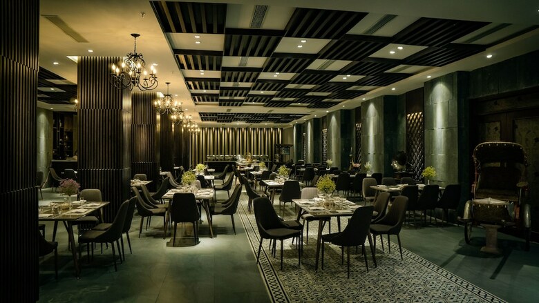 Dong Duong Hotel