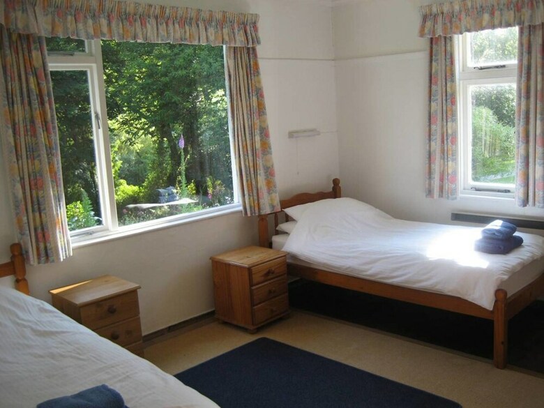 River View Cottage With Garden