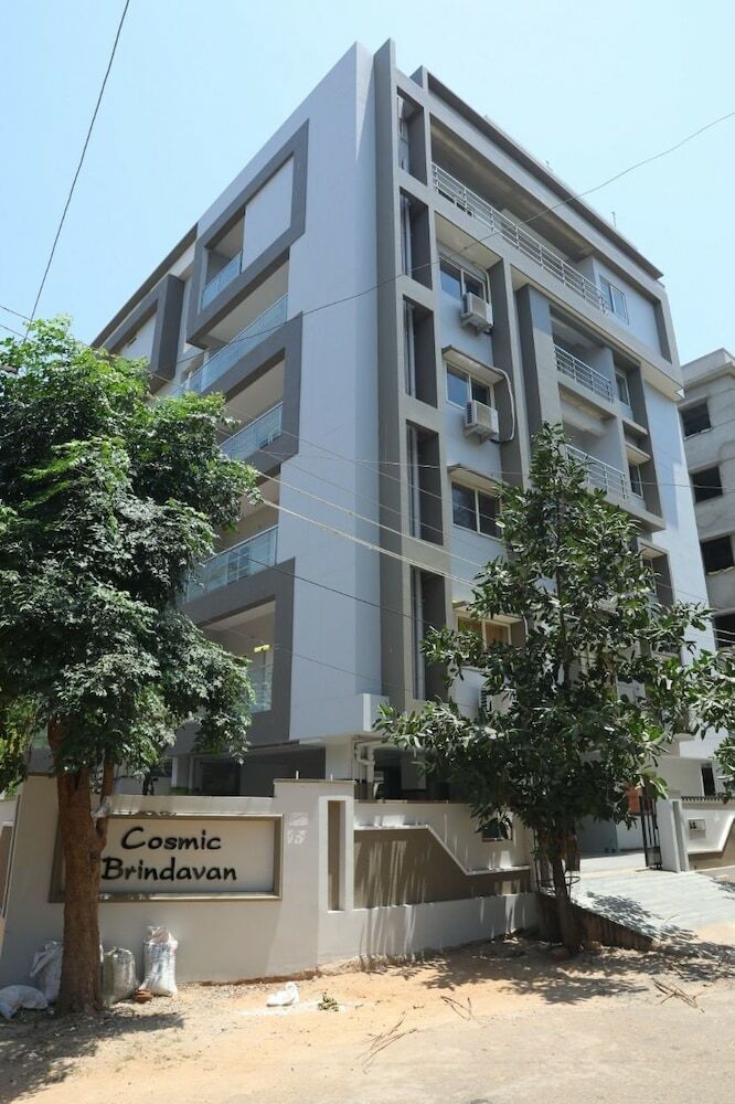 Hotel Brundavan Suites