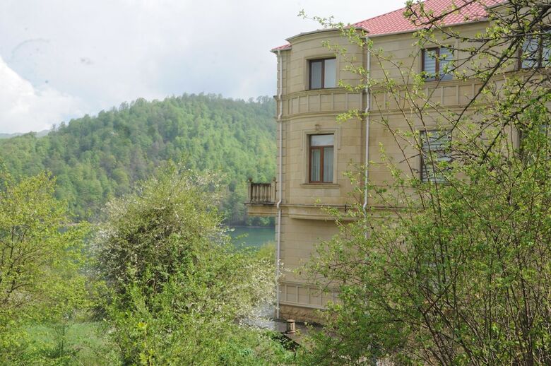 Hotel Goy Gol Lake Resort