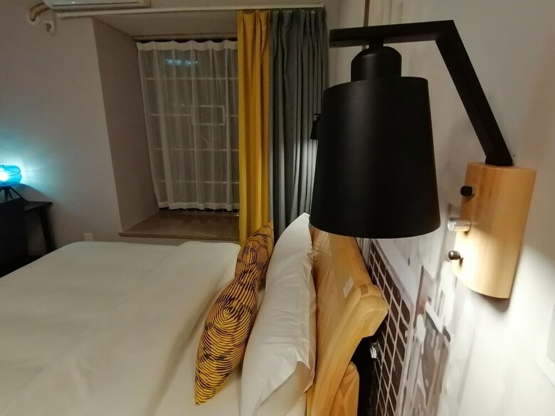 Yiqianshu City Apartment