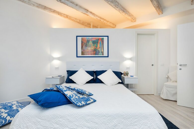Venice Heaven Apartments Biennale