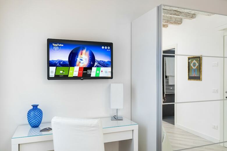 Venice Heaven Apartments Biennale