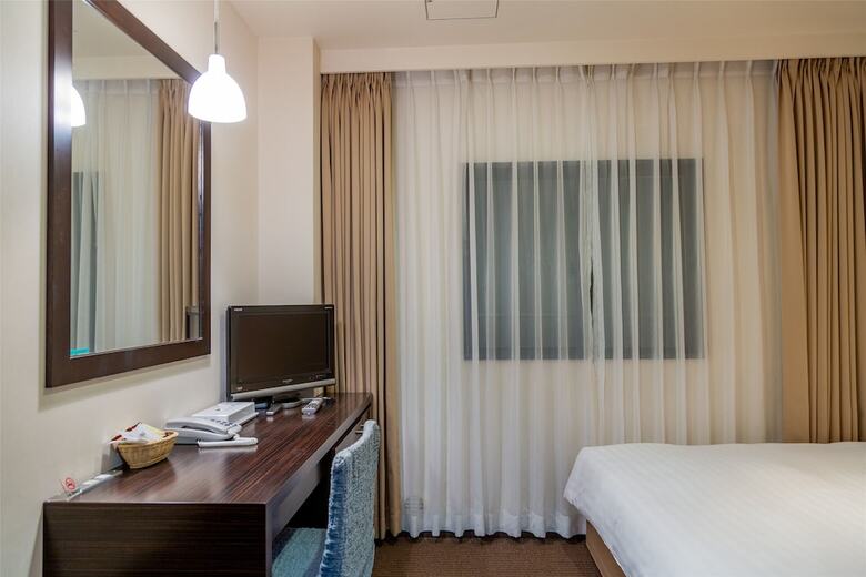 Floral Hotel � Nihonbashi Osaka