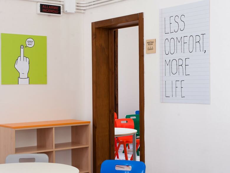 Hostal Lobby Collective Hostel