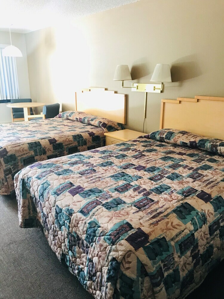 Motel El Meson Lodge