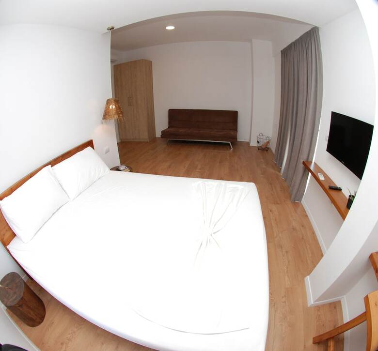 Hotel Kanes