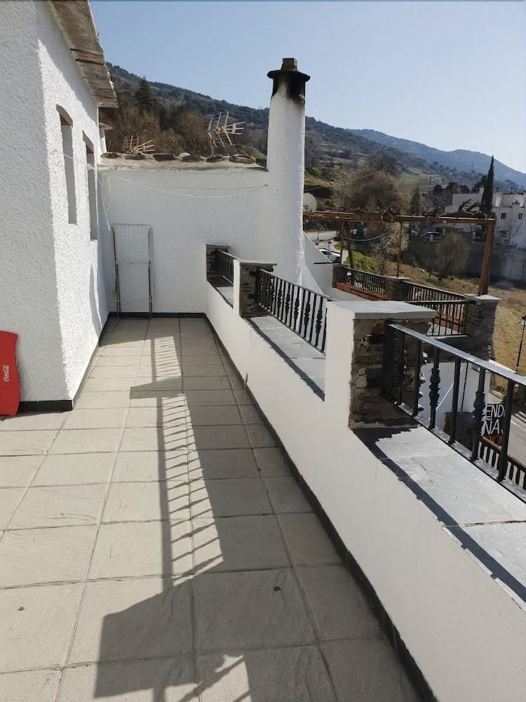 Hostal Rural Ruta de Las Nieves