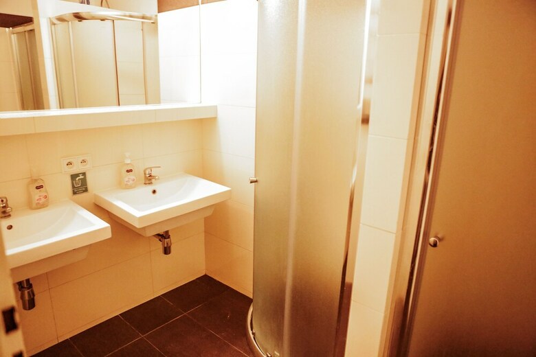 Hostal Charles Bridge Economic Hostel