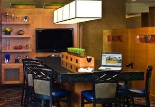 Hotel Courtyard By Marriott - Logan Airport