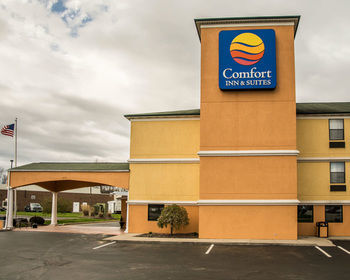 Hotel Comfort Inn & Suites