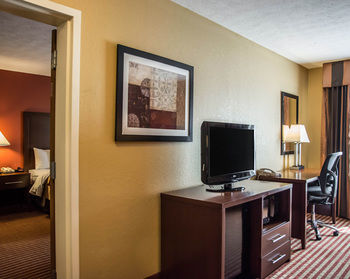 Hotel Comfort Inn & Suites