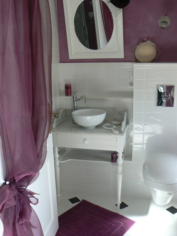 Hotel Le Manoir Des Ar�mes