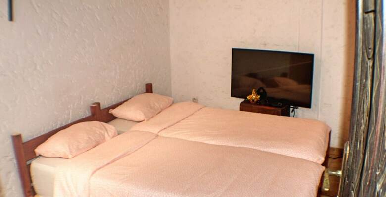 Hostal Yalah Surf - Hostel