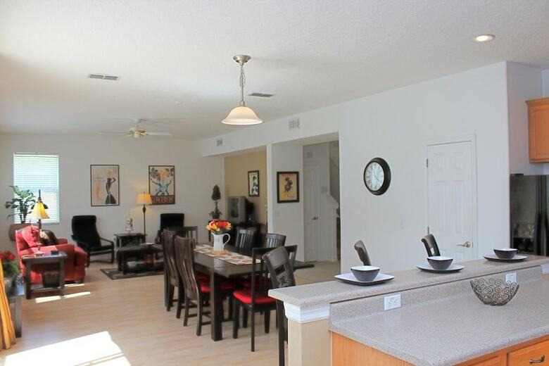Berkeley Executive - Five Bedroom Home