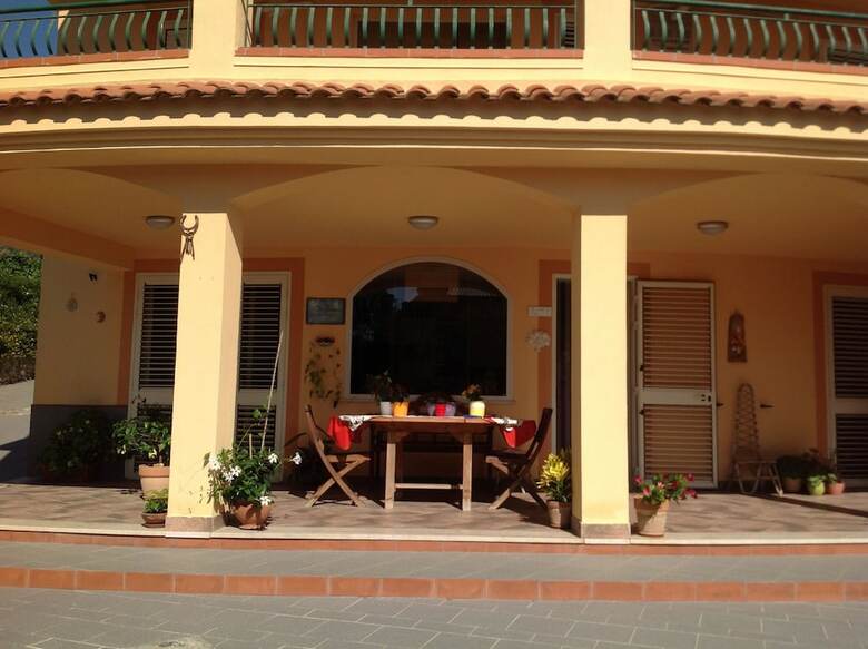 Villa Hermosa B&B