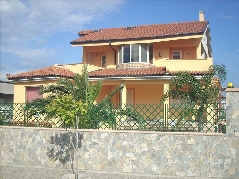 Villa Hermosa B&B