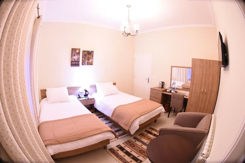 Hotel Miziara