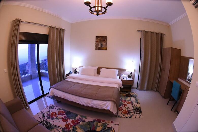 Hotel Miziara
