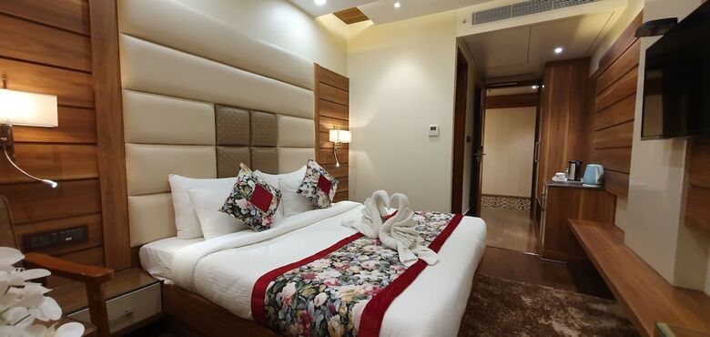 Hotel Makhan Residency