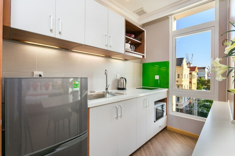 Theadora Hotel And Apartment