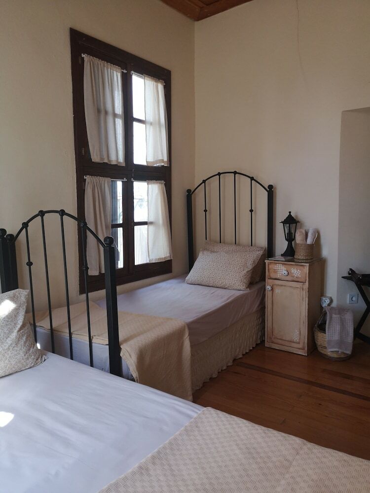 Pension Ayvalik Sarigelin Pansiyon