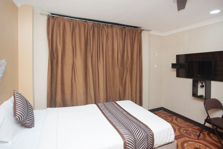 Oyo 343 Pop Life Hotel