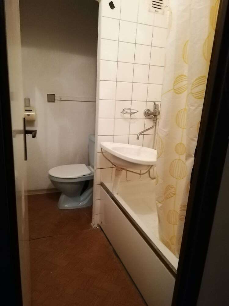 Hostal Abc Ubytov?a