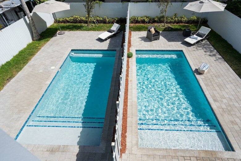 4br Pool Townhome Duplex By Jos17
