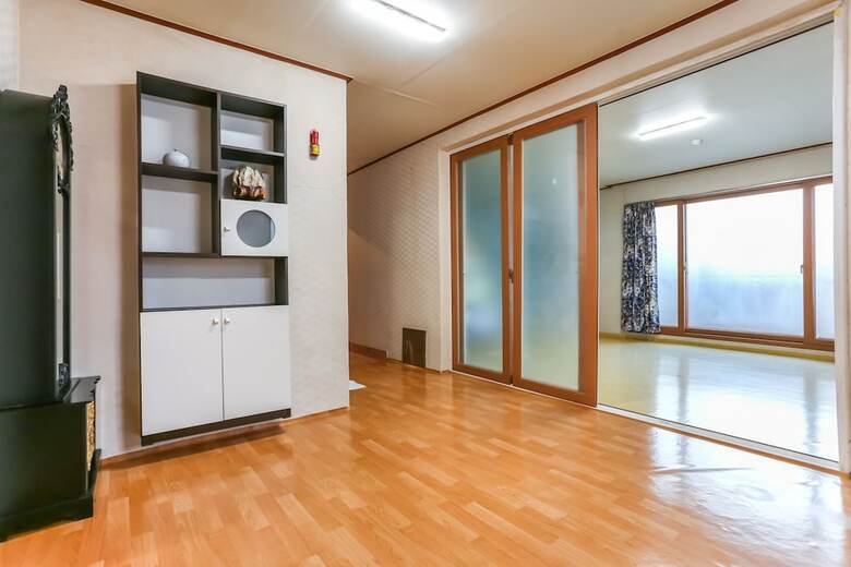 Hotel Secret House