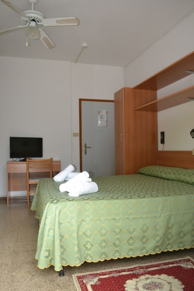 Hotel Mirage