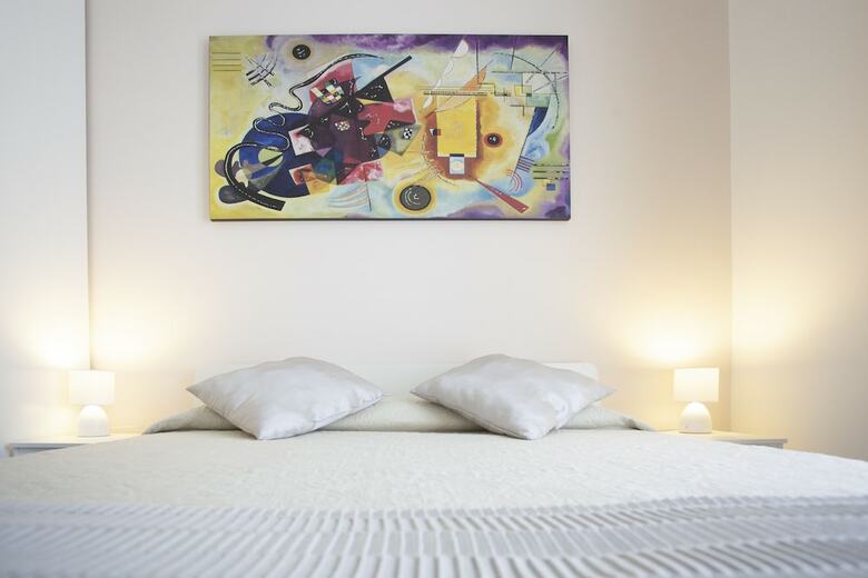 Hotel Rosella's Rooms
