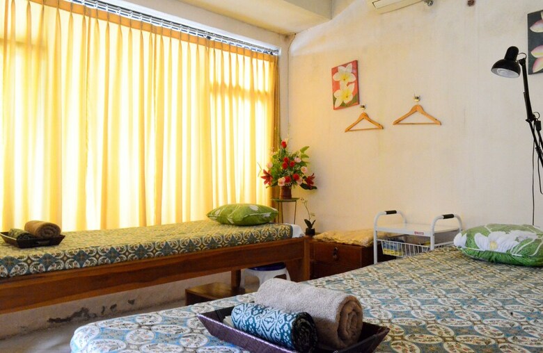 Oyo 685 Green Asri Hotel